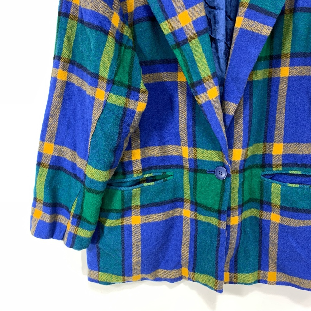 Vintage Plaid Blazer - Picture 4 of 11